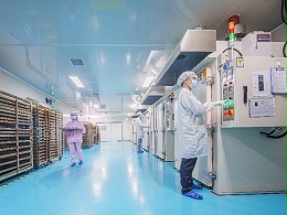 十万级硫化设备车间